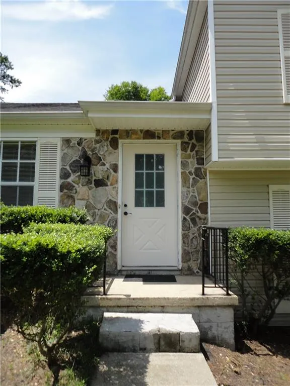 Alpharetta, Georgia 30022, United States, 3 Bedrooms Bedrooms, ,2 BathroomsBathrooms,Residential,Active,46088