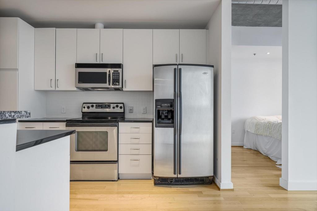 943 Peachtree Street NE 716