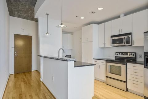 943 Peachtree Street NE 716 Atlanta GA 30309