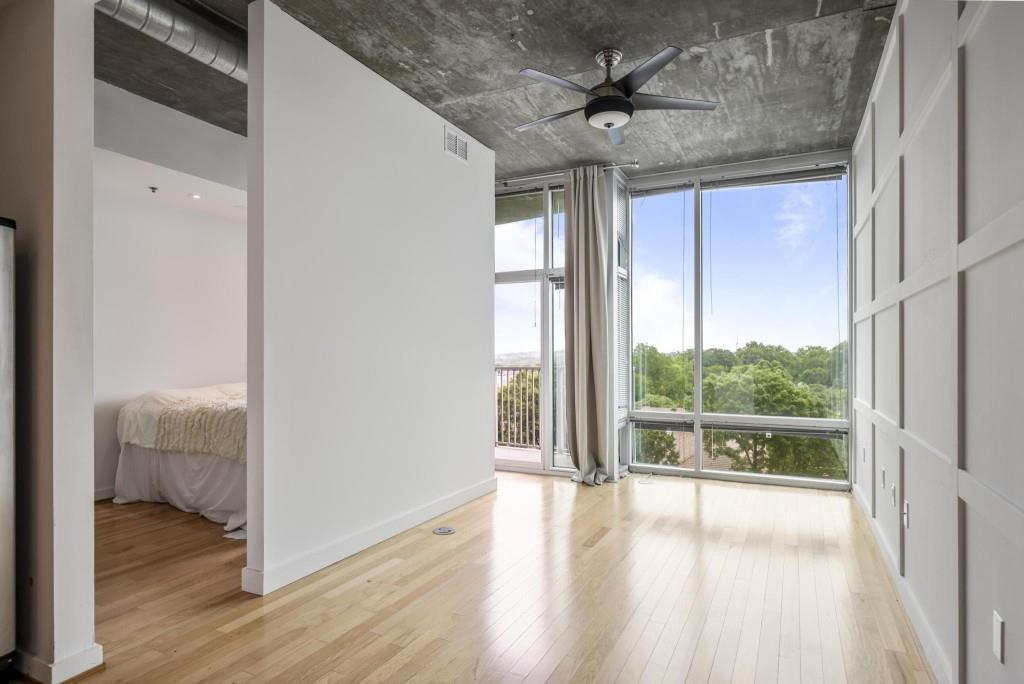 943 Peachtree Street NE 716
