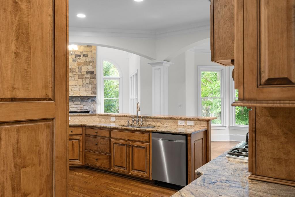 8805 Merion Drive, Duluth, Georgia image 30