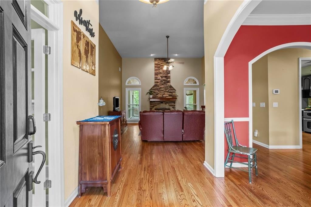 203 Glenhaven Way