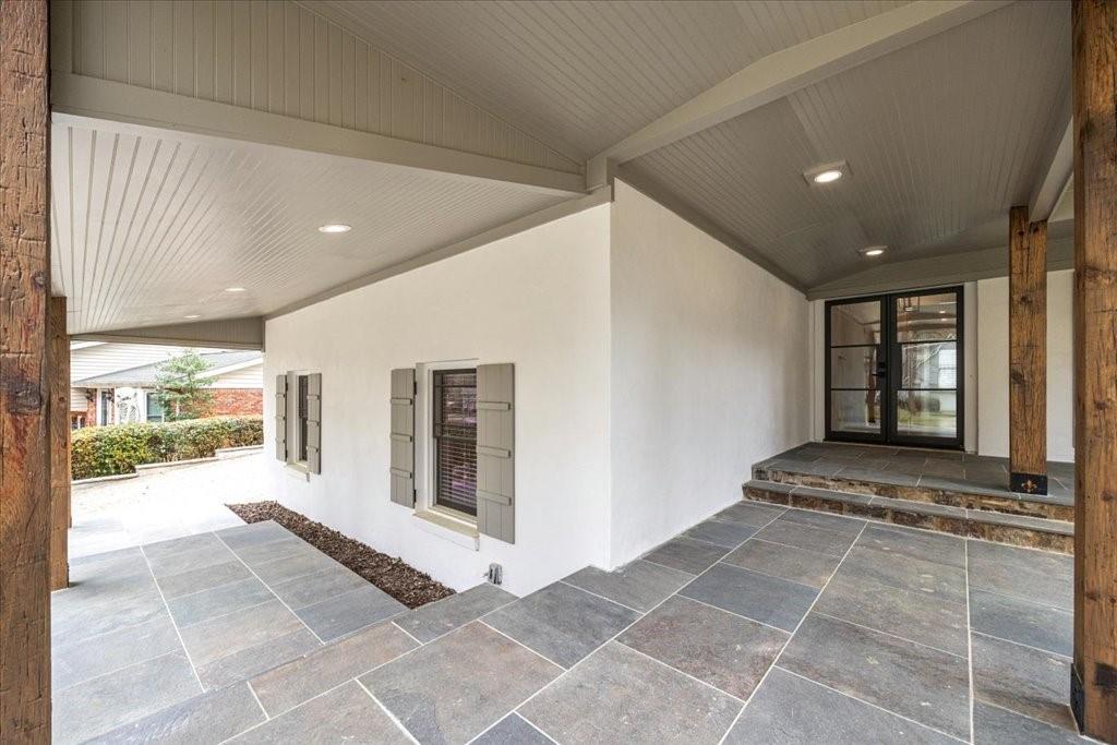 5361 Seaton Way, Dunwoody, Georgia image 2
