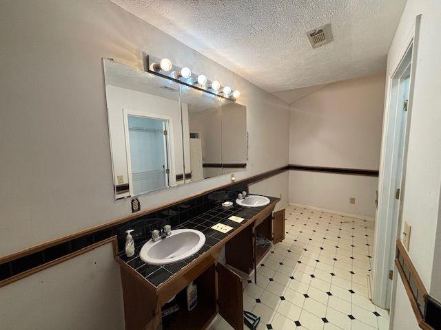 Eagles Nest Ridge - Residential