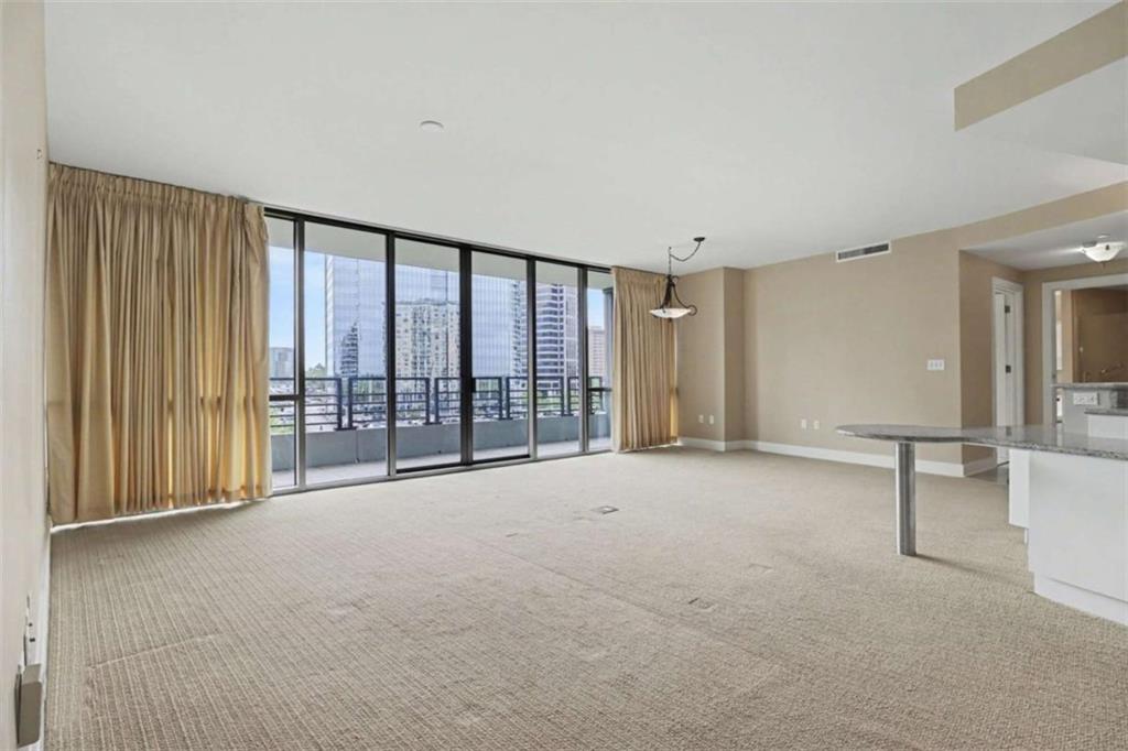 700 Park Regency Place 1203