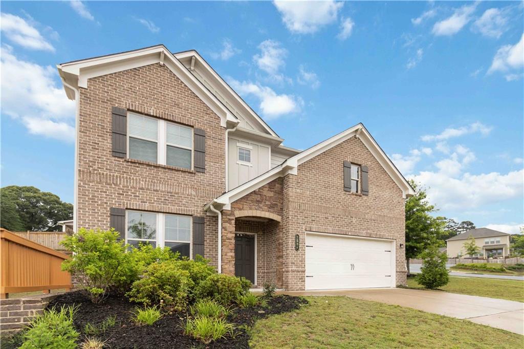 1504 Lemon Balm Court