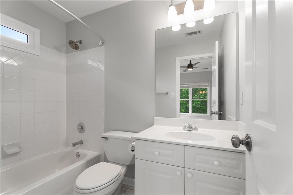 710 Glen Royal Drive, Roswell, Georgia image 39
