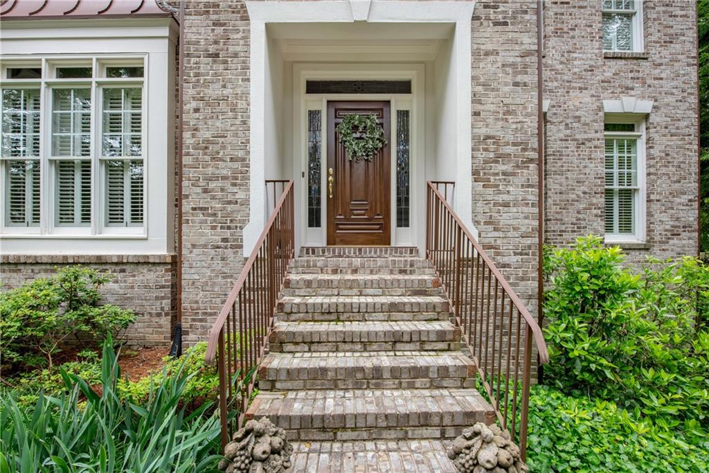1548 Valley Reserve Court