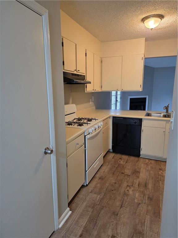 Oak Point - Residential Lease