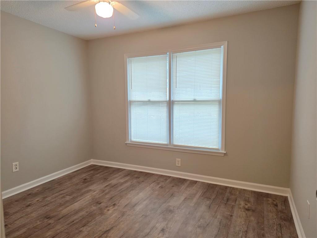 Oak Point - Residential Lease