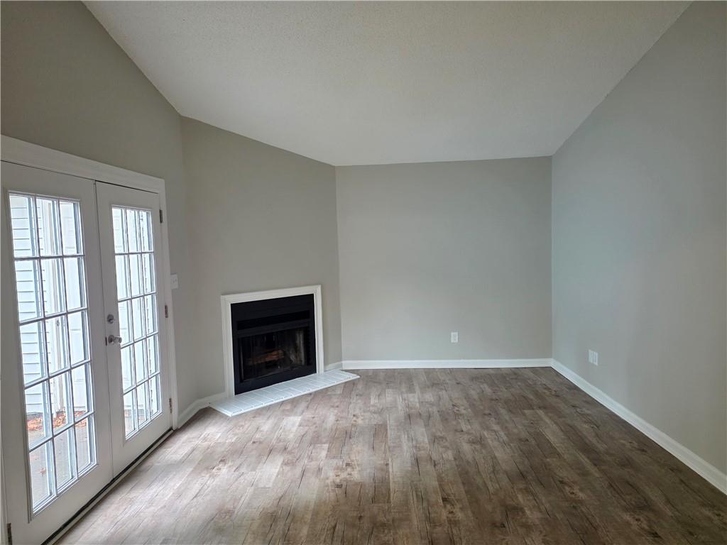 Oak Point - Residential Lease