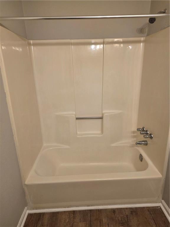 Oak Point - Residential Lease