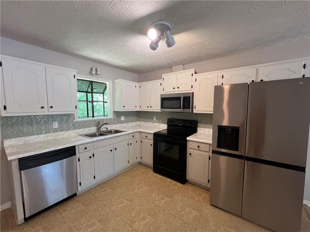 2256 Christian Circle