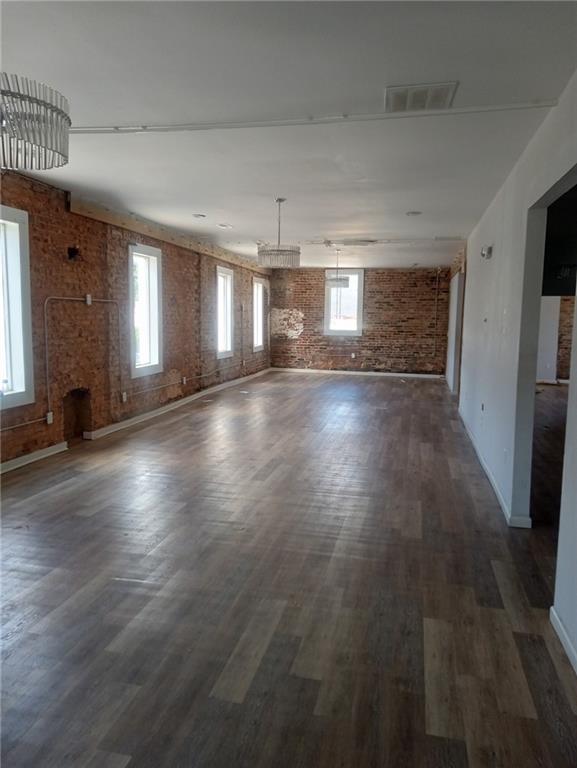 3727 Main Street