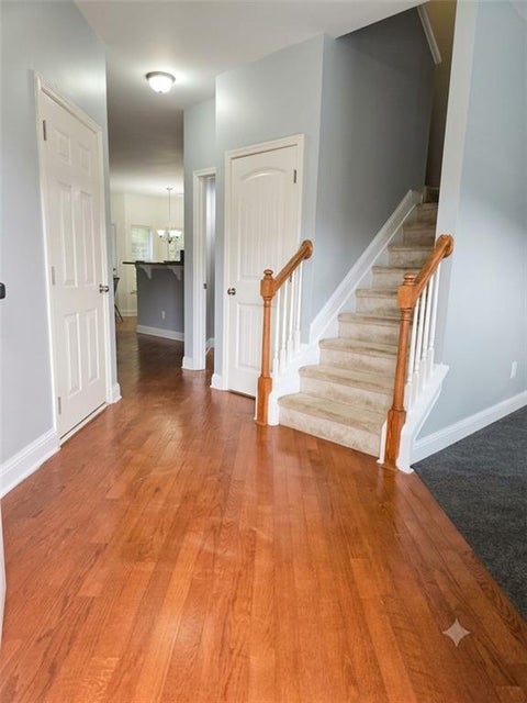 Homes For Sale - 702 Lynnfield Drive<br/> Gwinnett County, Lawrenceville, GA 30045