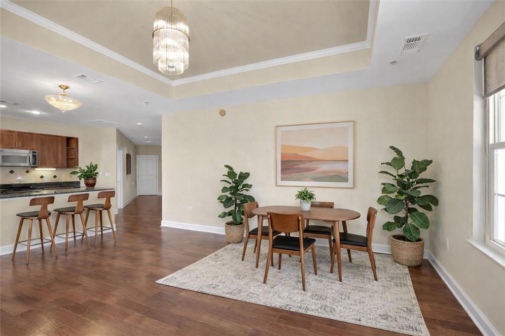 325 E Paces Ferry Road NE 1411