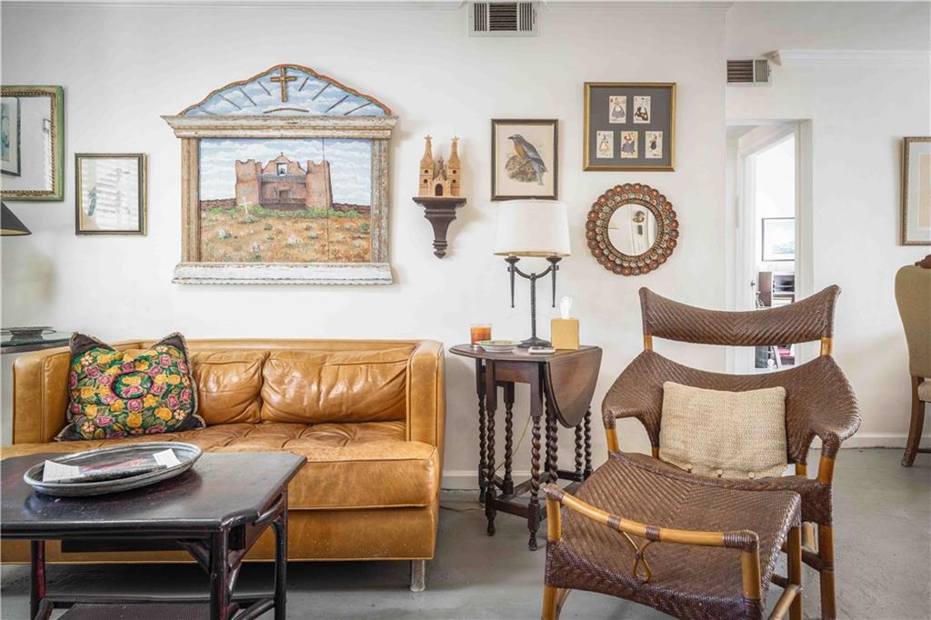 1400 Chalmette Drive NE 4