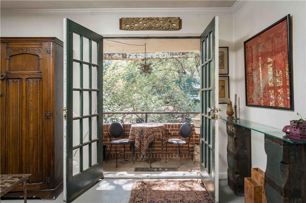 1400 Chalmette Drive NE 4