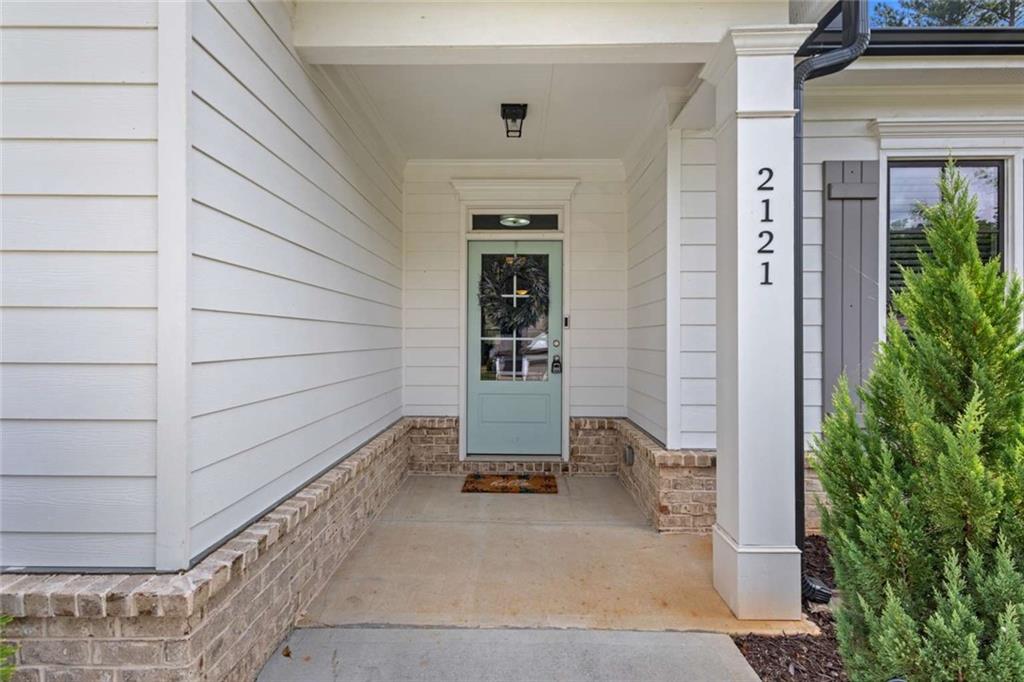 2121 Charmond Drive