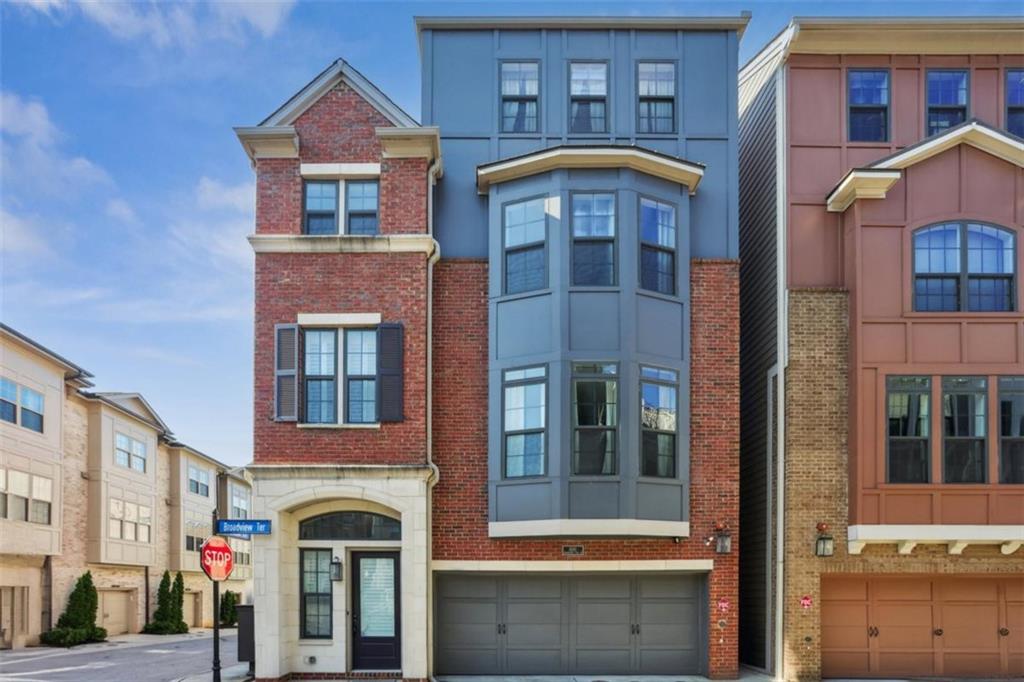 Broadview Place - Residential