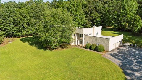 110 Bridger Point Road Fayetteville GA 30215