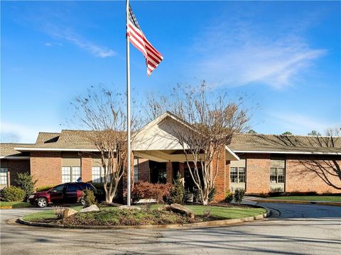 Condo For Sale - 475 Mount Vernon Highway #107A<br/> Atlanta, GA 30328