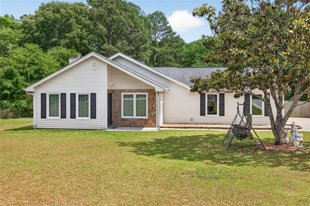 Photo 1 of 53 — 121 Brownsmill Drive, Grayson, GA 30017