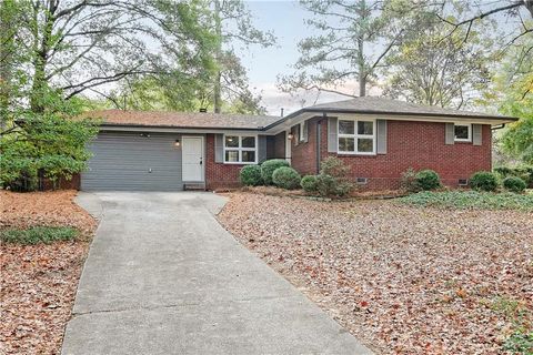 A home in Powder Springs