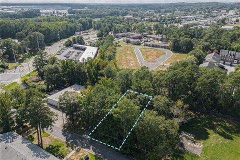378 Lockheed Avenue SE Marietta GA 30060