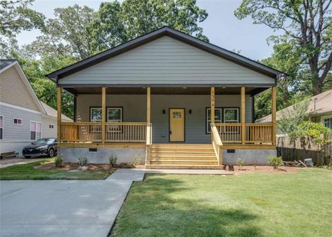 Single Family Residence in East Point GA 1396 Clermont Avenue.jpg