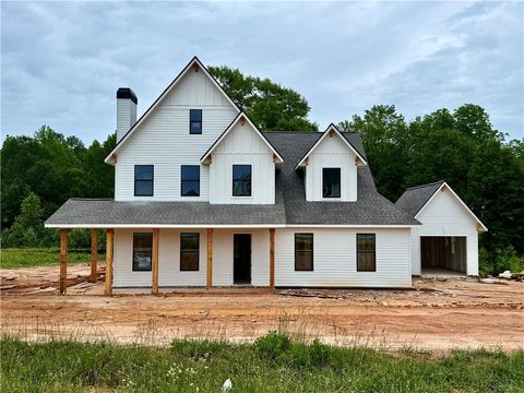 95 Old Town Road Dacula GA 30019