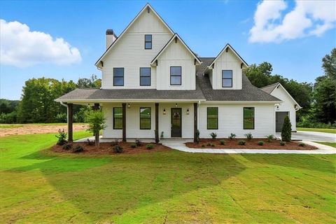 95 Old Town Road Dacula GA 30019