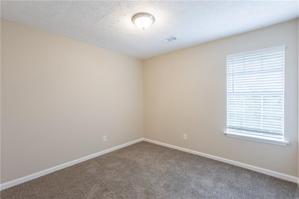 6590 Smoke Ridge Drive, Atlanta, Georgia image 21