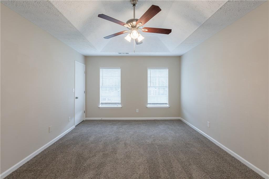 6590 Smoke Ridge Drive, Atlanta, Georgia image 17