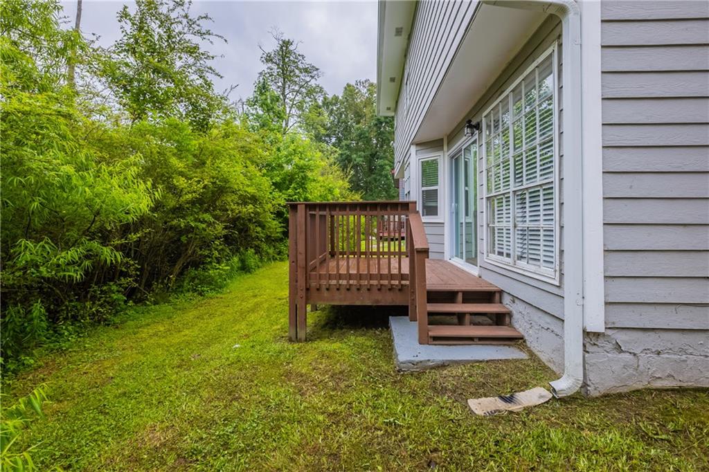 6590 Smoke Ridge Drive, Atlanta, Georgia image 32