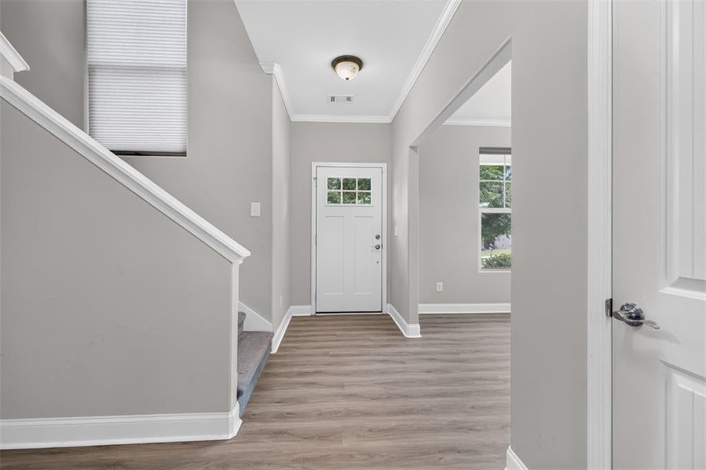 1202 Lincoln Lane