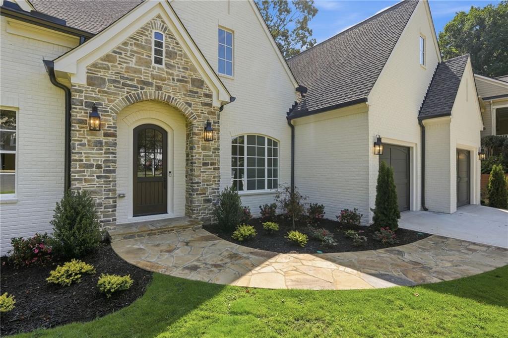 82 Ridgetop Court