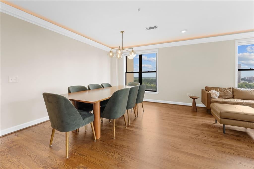 3334 Peachtree Road NE 1412