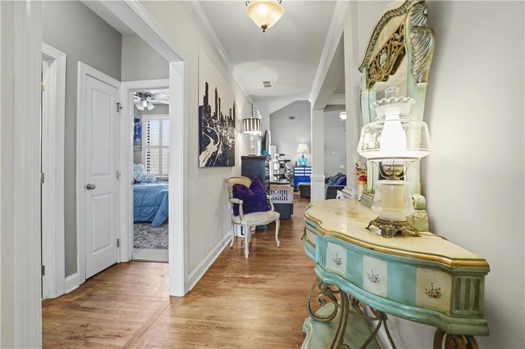 241 Royal Crescent Terrace