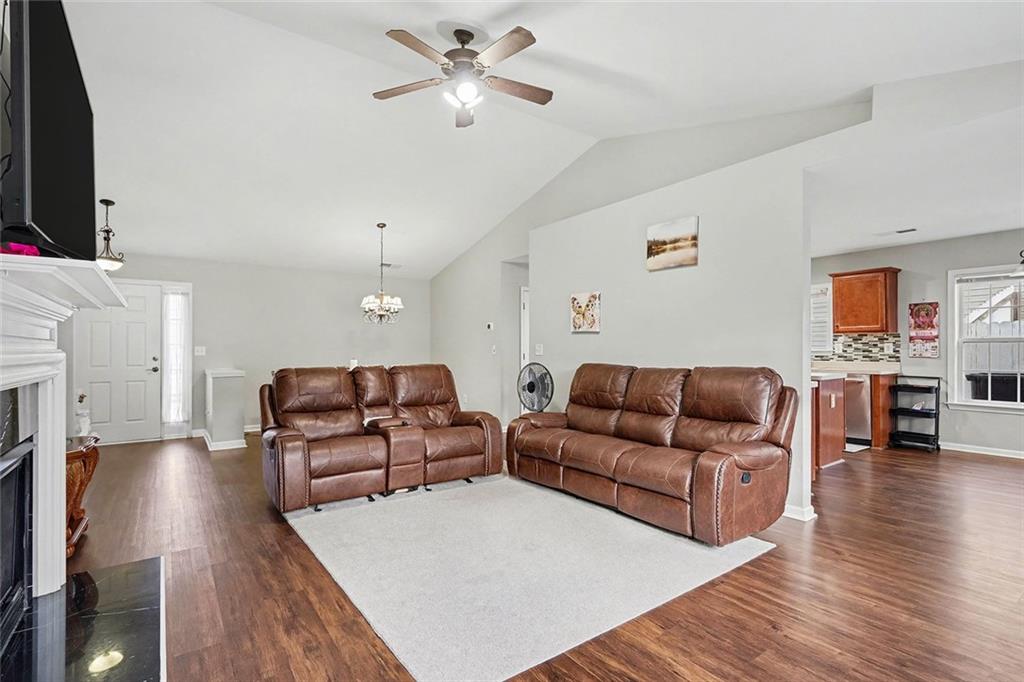 2416 Centennial Hill Way NW