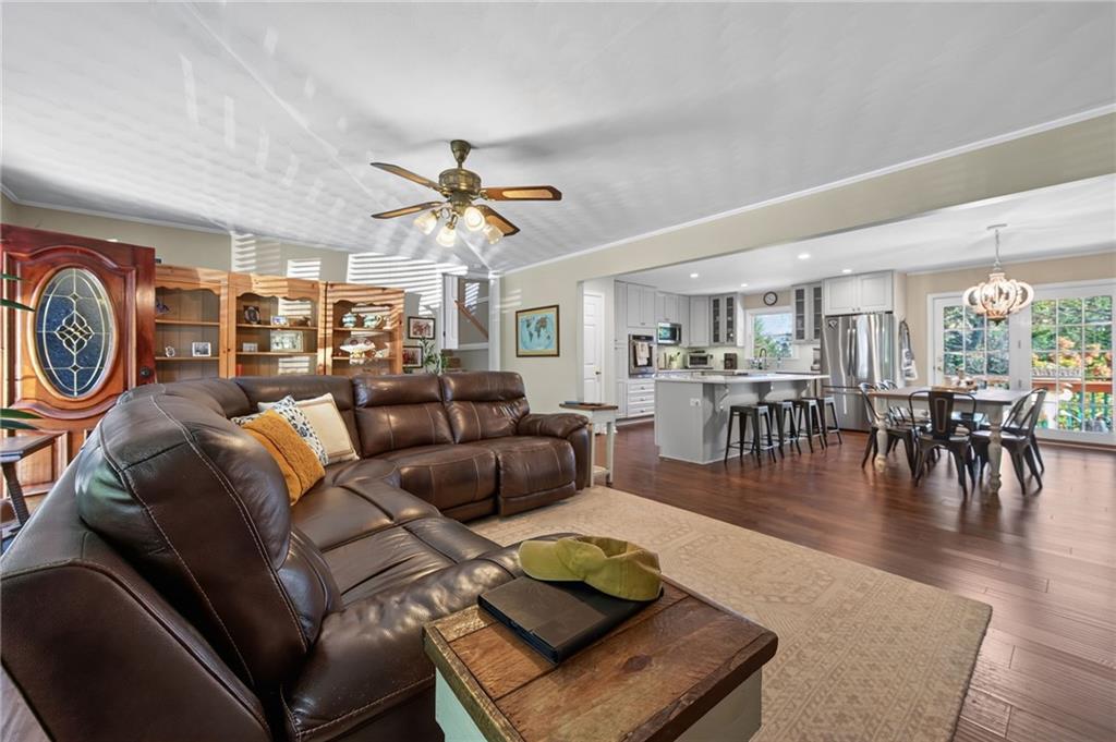 1276 Howell Bridge Road