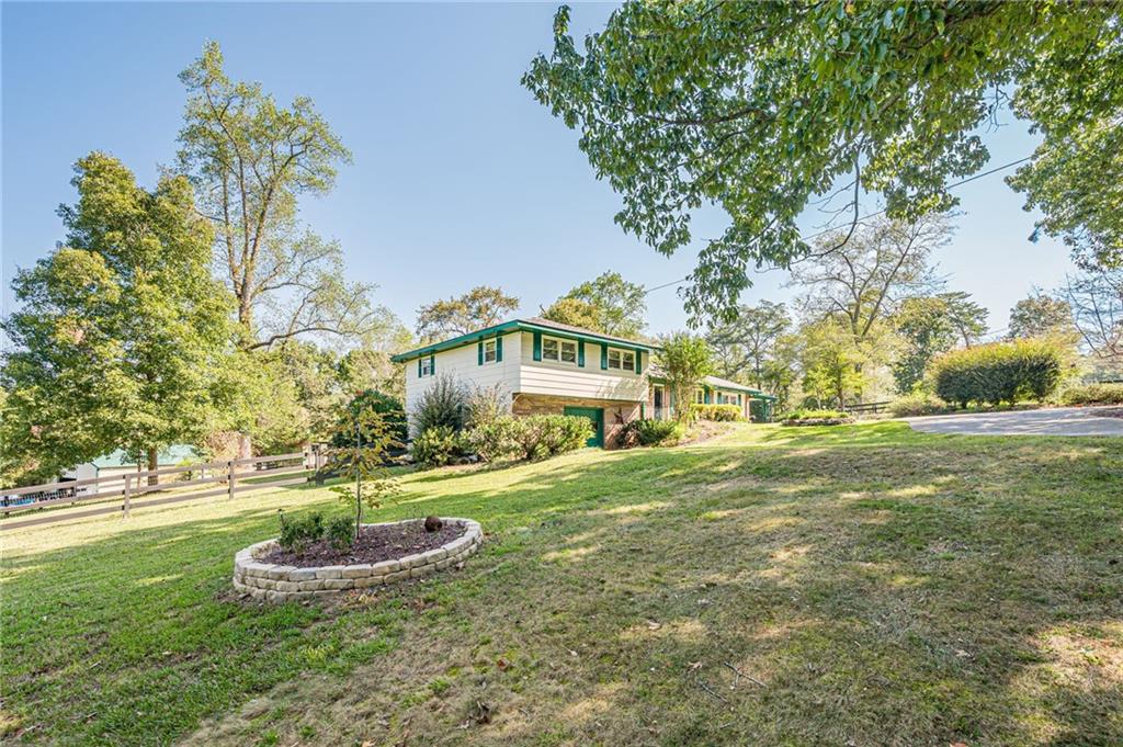 1276 Howell Bridge Road
