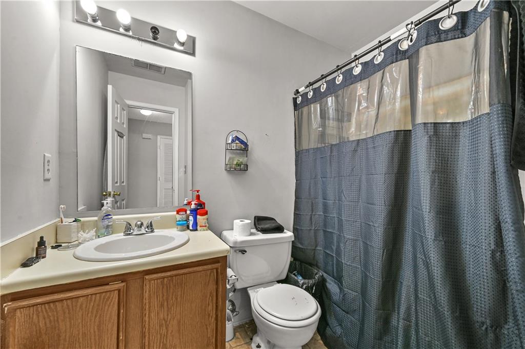 1166 Booth Road SW 306