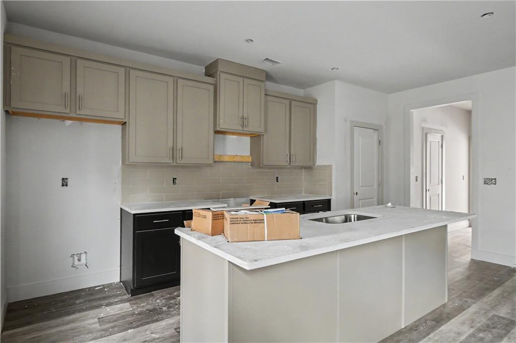 4353 Fern River Bend 33