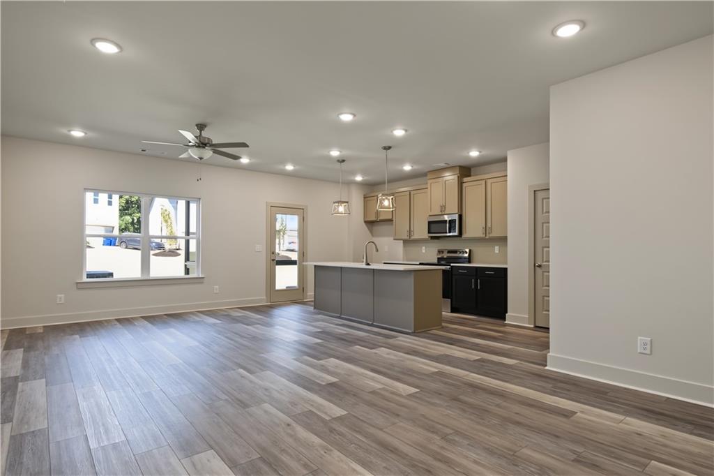 4353 Fern River Bend 33
