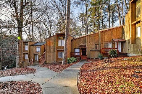 Condo For Sale - 3109 Fairington Drive<br/> Lithonia, GA 30038