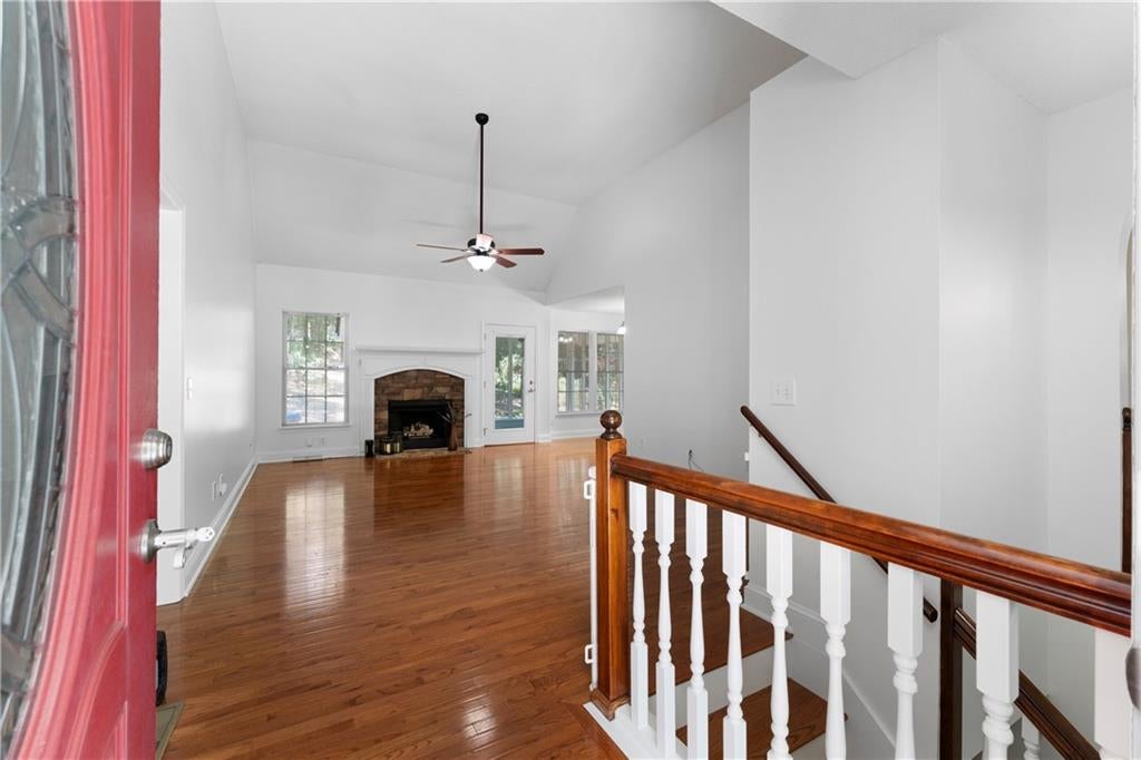 24 Woodhaven Court SW