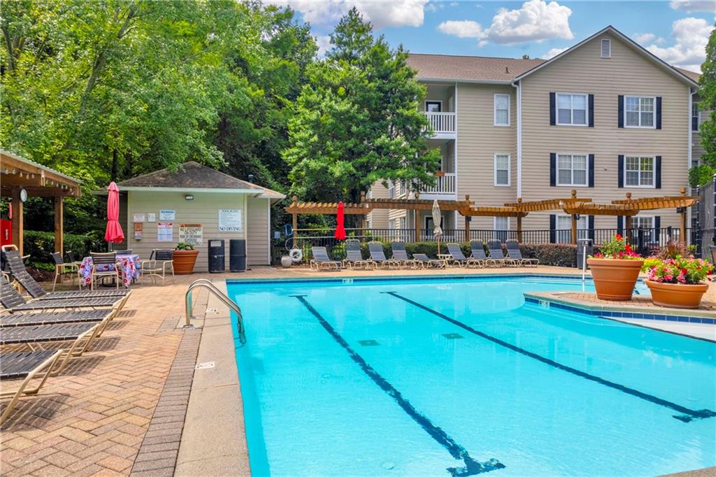 Parkwood Place - Residential