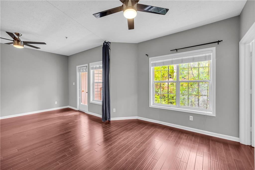 Parkwood Place - Residential