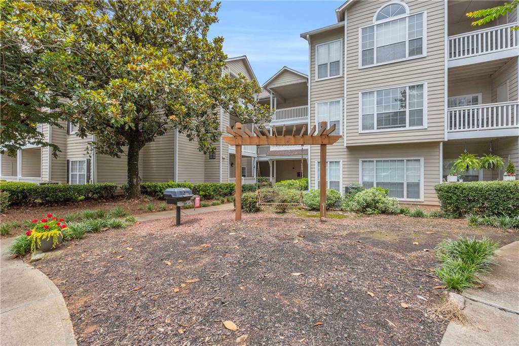 1250 Parkwood Circle SE 1213